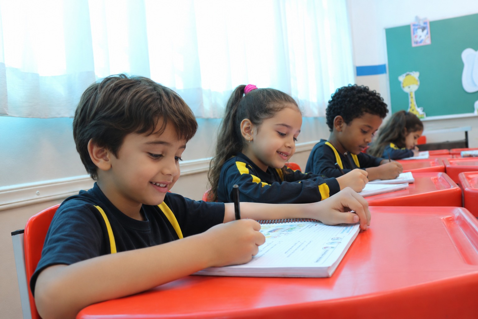 Educação Infantil - Objetivo Carapicuíba